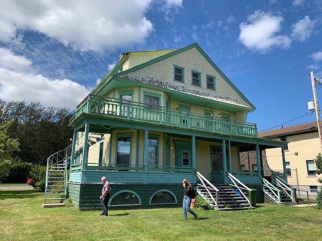 5da8f8de867aa41b5bb8a59d3995a85fcddb168d Accueils-2